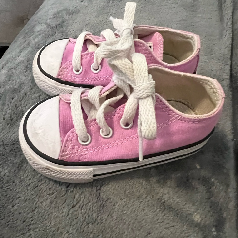 👧🏼Baby girl CONVERSE - Picture 3 of 7